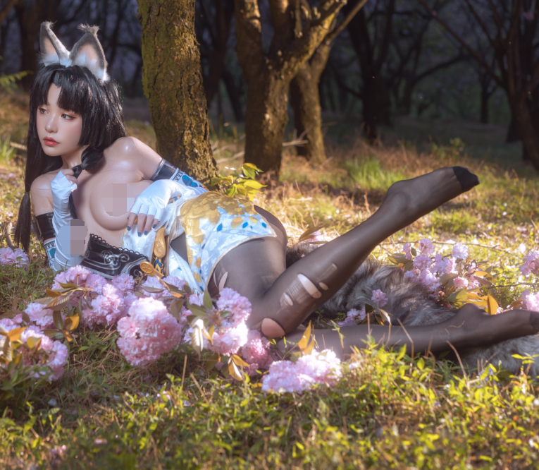 【自打包】超人气coser-喵小吉-永劫无间 胡桃，有水印版（50P,7PV,840M）