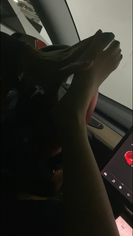 【自打包】足控精品-易直播miss媛媛足交自慰诱惑私信福利第2弹(5V,4.46G)
