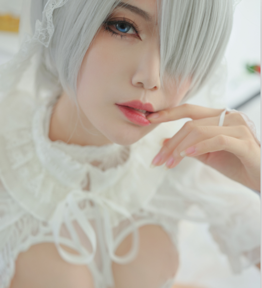 人气coser-一米八的大梨子-2B(24P,100M)