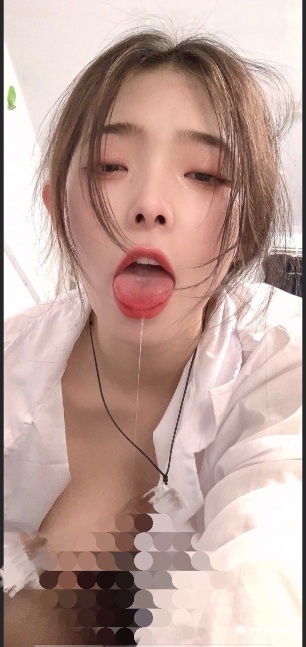 反差婊，眼镜妹