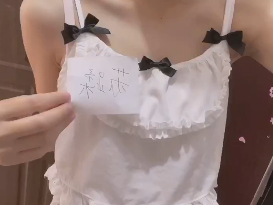 苏躁—大学宿舍赚点外快(合集)(25v75min1.15g)百度网盘
