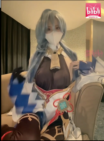 blibli人气美少女-璐璐酱-原神甘雨(1V,311M)