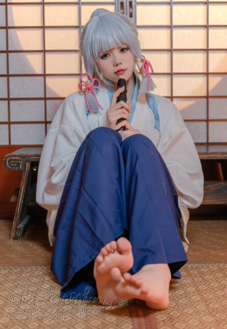 超人气女菩萨-咬一口兔娘-绫华的小憩(60P,1V,492M)