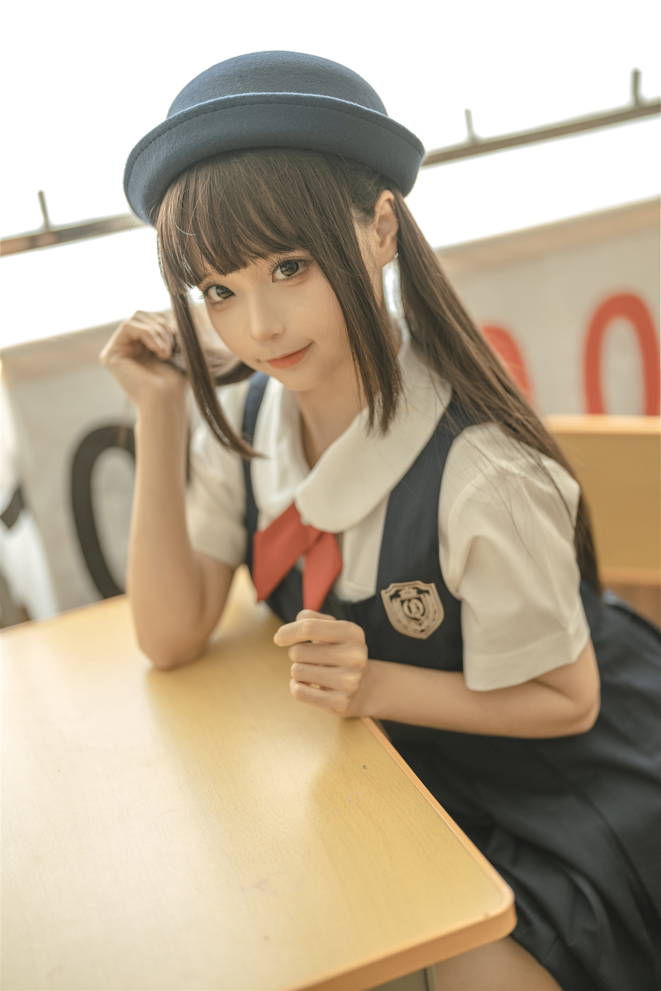 超高颜值仙女!蠢沫沫 小学妹 制服 【7P-68.9M】高清原图