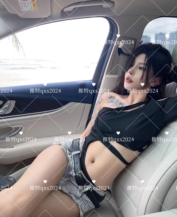 最新重磅!超强洗脑推特约炮大神【Q先森】酒吧女 姐妹花 车模 网红 白领 学生妹 各行各业只约最好的