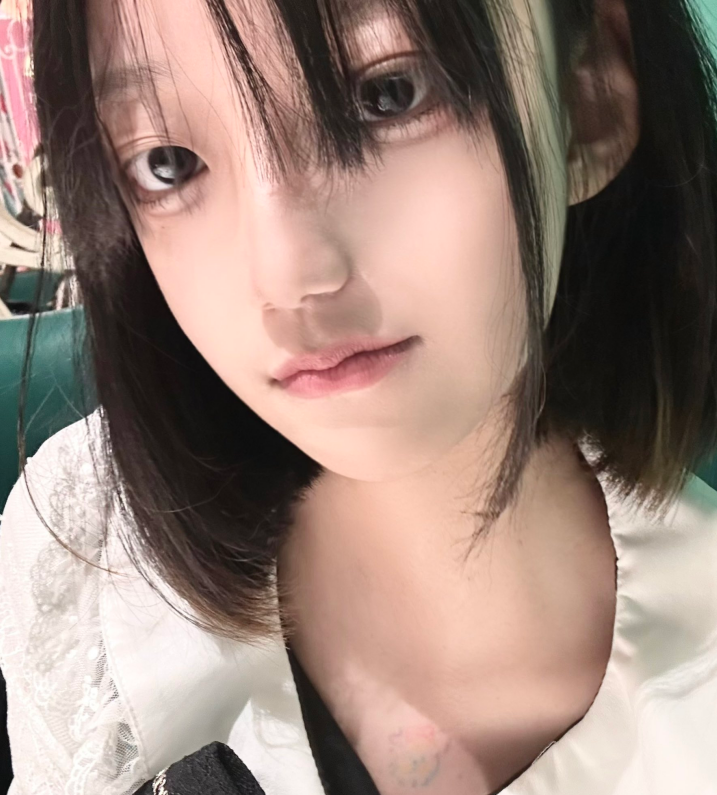 推特极品反差萝莉-雪代巴-金主调教啪啪视图（165P,24V,429M）