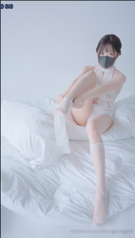 【新】玩偶姐姐-愚人节周末的小短片【1V】【312MB百度云】