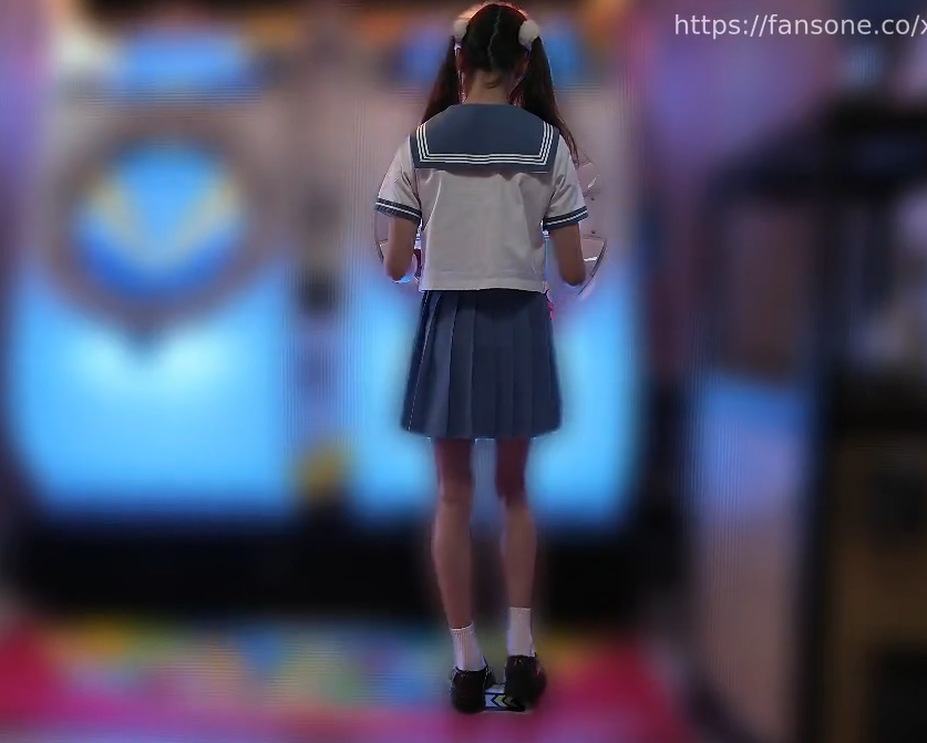 另类-湾湾极品伪娘 洪筱鈞-玩音樂遊戲可愛女子，竟然是女裝男子!（1V,2.63G）
