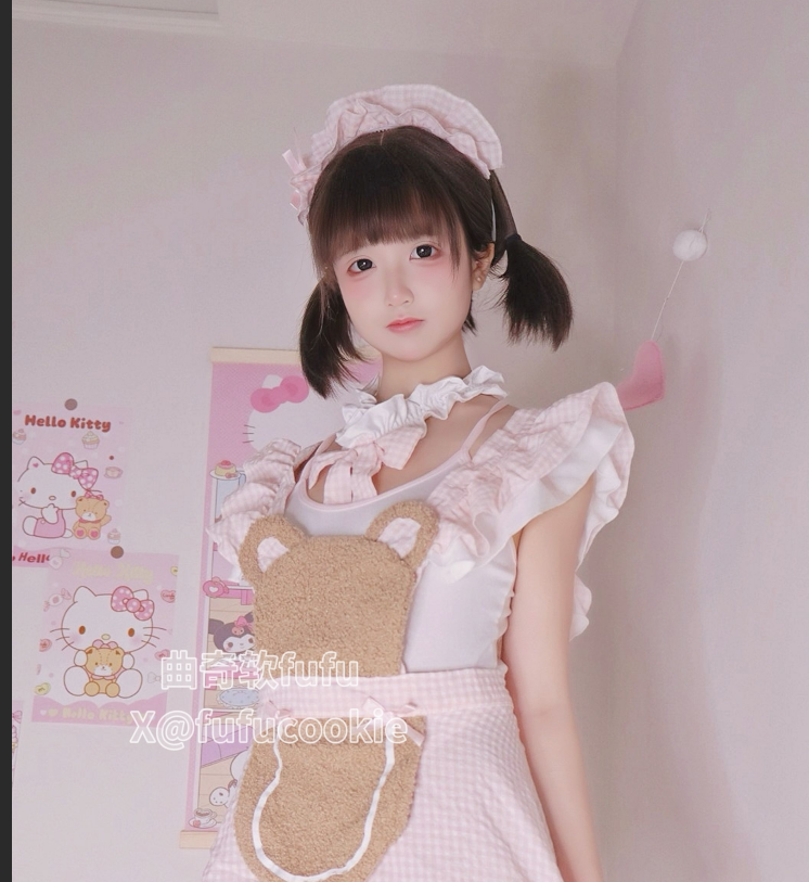 极品萝莉-曲奇软fufu-小熊女仆🍰(39P,2V,154M)