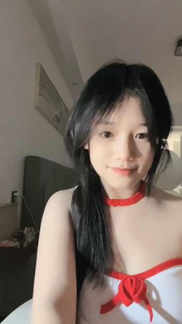 G奶校花回归!清纯高颜值嫩妹【青柠】最新福利,脸粉鲍同框自慰狂插!爽喷~【6v】