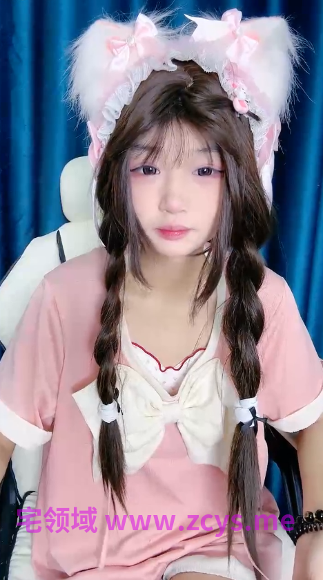 极品萝莉学生妹【狗狗萝莉】 道具自慰 【3v】
