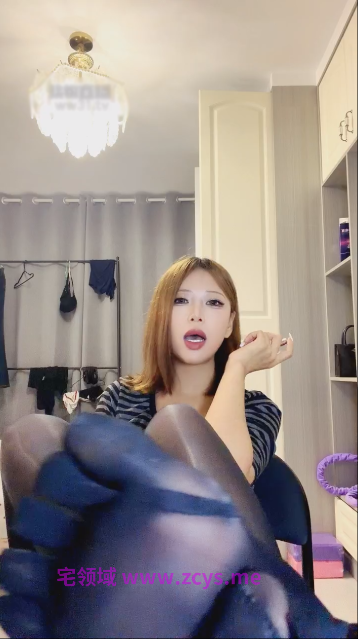 玩物直播露婉-260818 五指厚黑羞辱玩弄【1V】【912MB百度云】