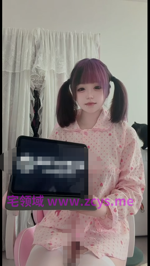双马尾萝莉 思思喵 定制新作双马尾睡衣自慰 【1V 71MB】
