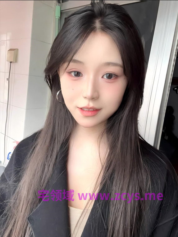 穿着衣服贼高冷！没想到脱了衣服看见大鸡吧也会变成淫荡的母狗，看女神被一步步沦陷美妙快感3p6v123m