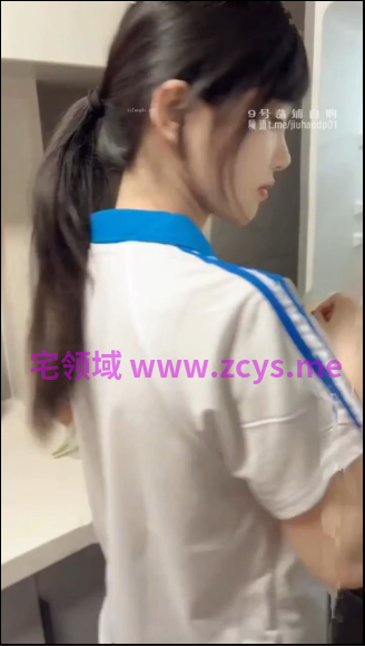 校花女高乖女儿，边吃雪糕边添鸡巴！一线天白虎馒头鲍嫩穴又粉又嫩又紧！压肏侧入夹腿爆肏打桩爽翻了