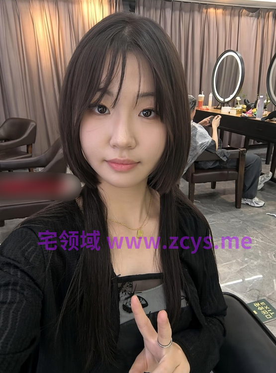 江西高颜值美女和男友性爱记录 美发店卧室卫生间多场景切换 白丝黑丝粉色系造型轮番登场4p15v321m