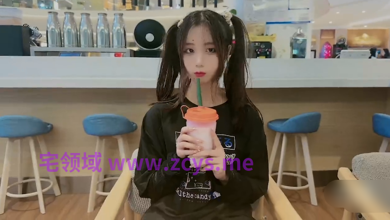 福利姬 阿雅 (娜美)  和双马尾妹妹约会1v133m